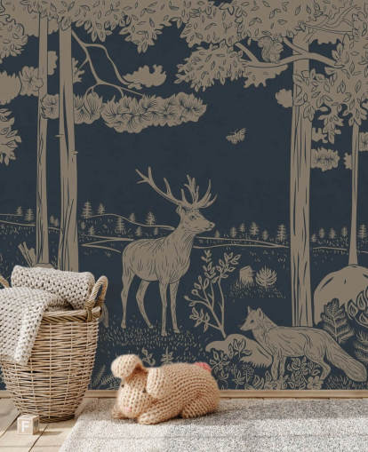 donkerblauwe muurschildering in het bos voor kinderen genaamd Monochrome Forest - Vintage Blue van Kikki Belle voor slaapkamers en kinderdagverblijven
