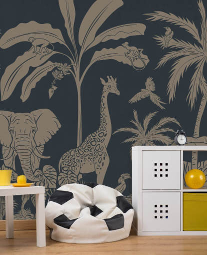 mural azul oscuro de la jungla llamado Monochrome Jungle - Vintage Blue de Kikki Belle para dormitorios y guarderías infantiles mural azul oscuro de la jungla llamado Monochrome Jungle - Vintage Blue de Kikki Belle para dormitorios y guarderías infantiles