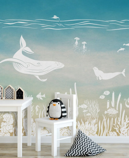 papier peint mural bleu monochrome pour enfants appelé Monochrome Sea - Blue Aqua de Kikki Belle pour les crèches et les chambres d'enfants