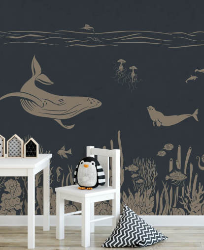 donkerblauwe oceaanbehangmuurschildering voor kinderen genaamd Monochrome Sea - Vintage Blue van Kikki Belle voor slaapkamers