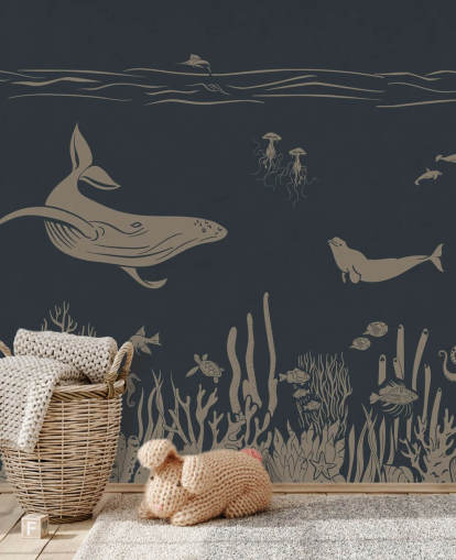 carta da parati murale blu scuro per bambini chiamata Monochrome Sea - Vintage Blue di Kikki Belle per camere da letto