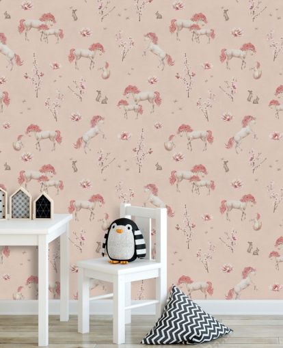 papier peint mural en forme de licorne rose appelé Pink Unique Unicorn par Kikki Belle pour les chambres de filles et les crèches