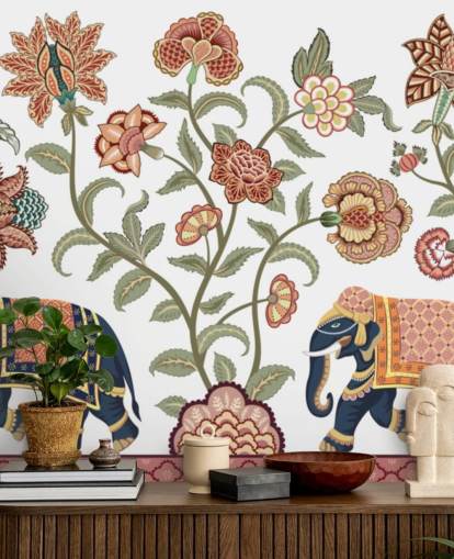 weiße und braune Chinoiserie-Tapete namens Walking Indian Elephants für Schlafzimmer, Wohn- und Esszimmer