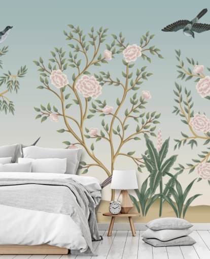 mural de papel pintado de chinoiserie azul llamado Blue Chinoiserie Bird Sanctuary para dormitorios y salas de estar