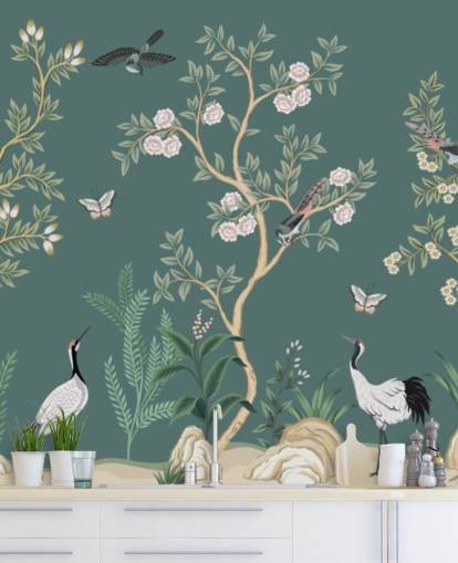 mural de papel pintado de chinoiserie verde llamado Green Chinoiserie Rose Garden para dormitorios, salas de estar y baños
