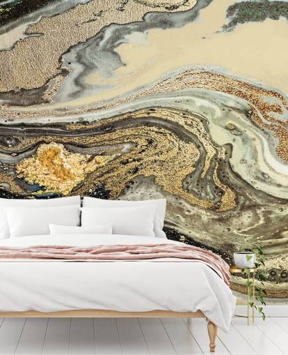 carta da parati murale in marmo marrone dorato chiamato Golden Brown Agate Marble di Lara Skinner per salotti e sale da pranzo