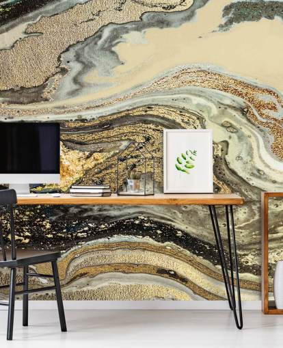 mural de papel pintado de mármol marrón dorado llamado Golden Brown Agate Marble de Lara Skinner para salas de estar y comedores