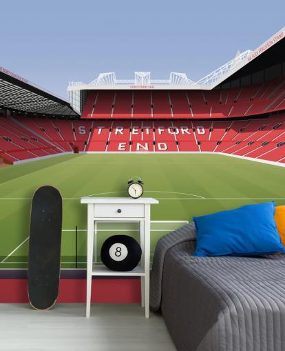 Rote und grüne Fußballstadion-Tapete namens Old Trafford Football Stadium von Matthew J I Wood Design & Illustration für Kinderzimmer