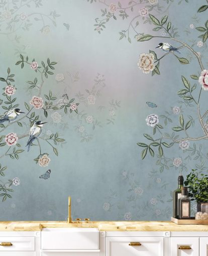 mural de papel pintado de jardín de rosas azul llamado Birds Singing in the Rose Garden Blue at Wallsauce para dormitorios, salas de estar y baños