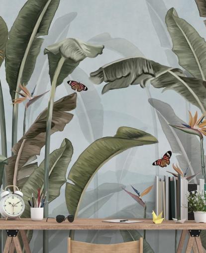 blå og grønn jungel tapetmaleri kalt Palm Trees and Butterflies Blue på Wallsauce