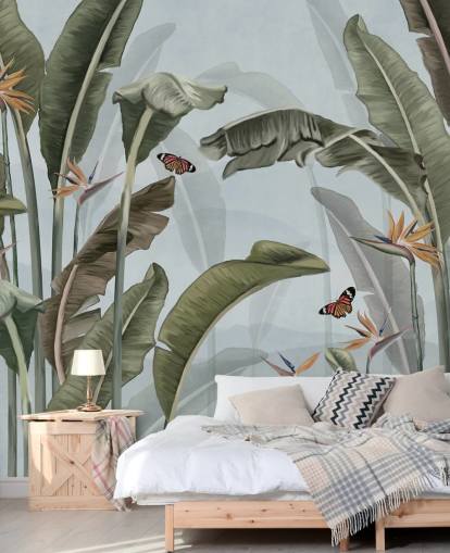 blå og grønn jungel tapetmaleri kalt Palm Trees and Butterflies Blue på Wallsauce