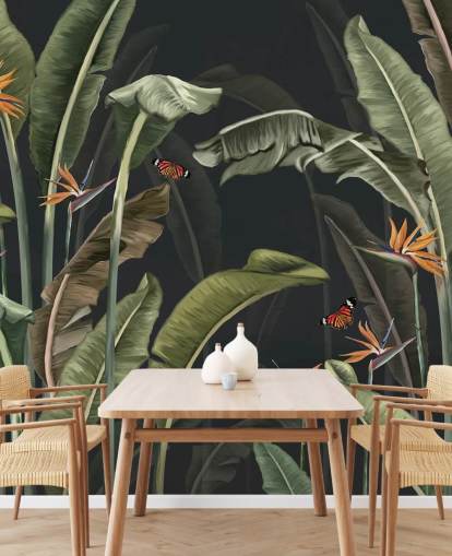 carta da parati con palme scure chiamata Palm Trees and Butterflies Dark at Wallsauce per camere da letto