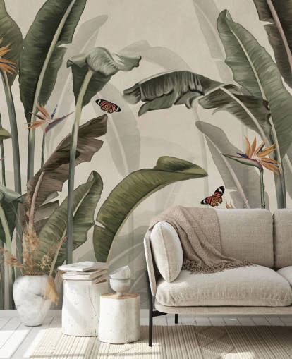 papel pintado de palmeras verdes llamado Palm Trees and Butterflies Green en Wallsauce para dormitorios, salas de estar y cocinas