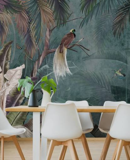 blaue Dschungel-Tapete mit dem Titel Jungle Birds and Butterflies Blue at Wallsauce für Schlafzimmer und Badezimmer