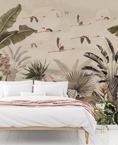 beige flamingo-taustakuvamaalaus nimeltä Jungle Flamingo Flamboyance Wallsaucessa makuuhuoneisiin ja olohuoneisiin