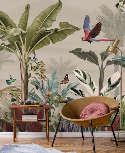 papier peint mural beige de la jungle appelé Parrot Flying Through the Jungle Beige chez Wallsauce pour chambres et salons