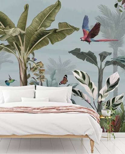 papel de parede azul da selva chamado Parrot Flying Through the Jungle Blue at Wallsauce para salas de estar