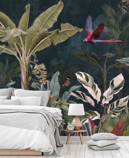 papier peint mural de la jungle appelé Parrot Flying Through the Jungle at Wallsauce pour les chambres et les salons