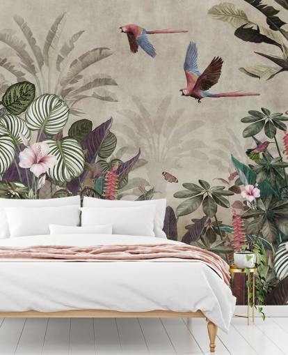 beige papukaijatapetti nimeltä Parrot Jungle Flight Wallsaucessa makuuhuoneisiin, kylpyhuoneisiin ja olohuoneisiin