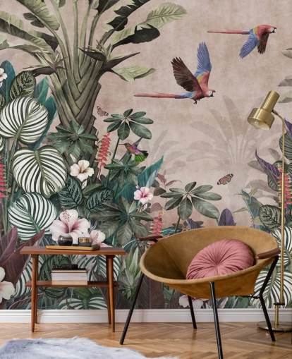 roze papegaai behangmuurschildering genaamd Parrot Jungle Flight Pink bij Wallsauce voor slaapkamers, woonkamers en badkamers roze papegaai behangmuurschildering genaamd Parrot Jungle Flight Pink bij Wallsauce voor slaapkamers, woonkamers en badkamers