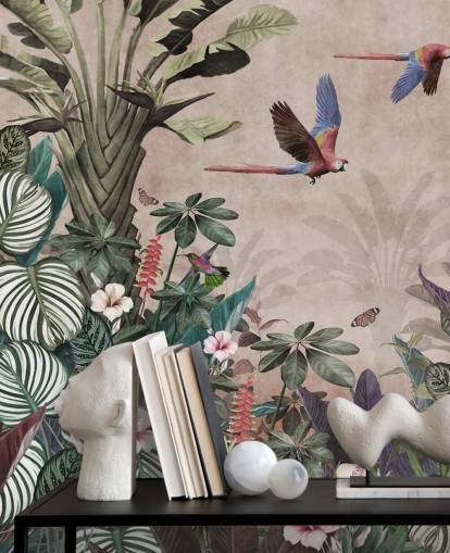 carta da parati murale con pappagallo rosa chiamata Parrot Jungle Flight Pink at Wallsauce per camere da letto, salotti e bagni