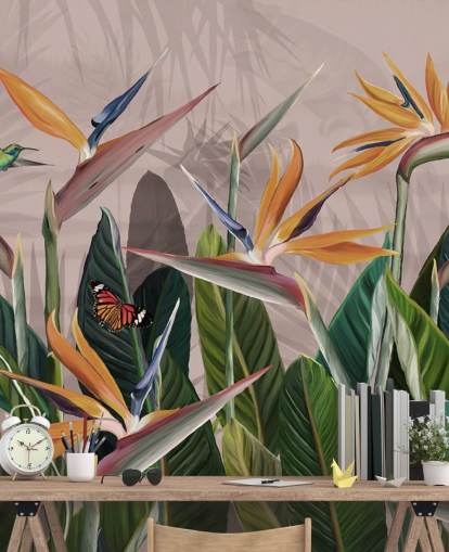 roze en groene tropische behangmuurschildering genaamd Tropical Forest Flowers and Birds Pink at Wallsauce voor slaapkamers en woonkamers