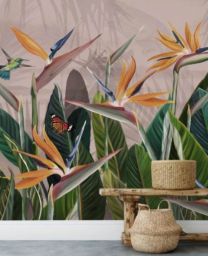carta da parati tropicale rosa e verde chiamata Tropical Forest Flowers and Birds Pink at Wallsauce per camere da letto e salotti carta da parati tropicale rosa e verde chiamata Tropical Forest Flowers and Birds Pink at Wallsauce per camere da letto e salotti