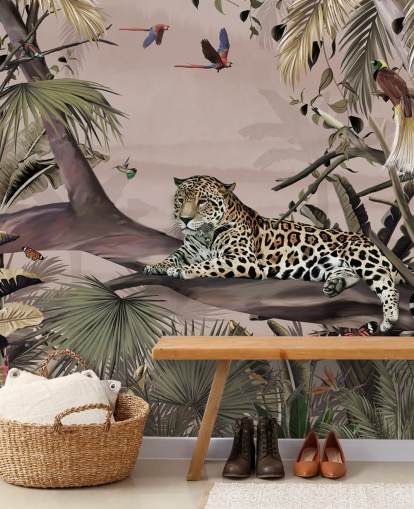 carta da parati murale con giungla rosa chiamata Relaxing Jungle Jaguar Pink at Wallsauce per salotti, camere da letto e bagni