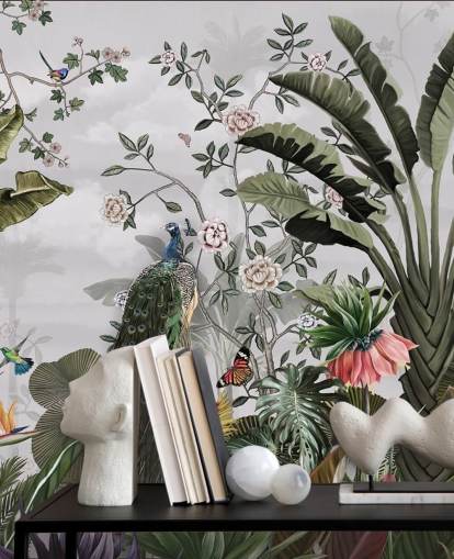 Graues Pfauentapeten-Wandbild namens Tropical Forest Peacock Grey bei Wallsauce für Badezimmer, Küchen und Schlafzimmer Graues Pfauentapeten-Wandbild namens Tropical Forest Peacock Grey bei Wallsauce für Badezimmer, Küchen und Schlafzimmer