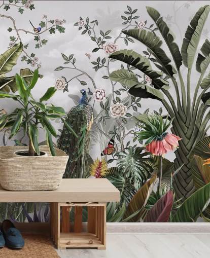 harmaa riikinkukko-taustakuvamaalaus nimeltä Tropical Forest Peacock Grey Wallsaucessa kylpyhuoneisiin, keittiöihin ja makuuhuoneisiin