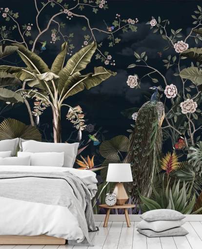 murale con pavone blu marino chiamato Tropical Forest Peacock Navy at Wallsauce per camere da letto e salotti
