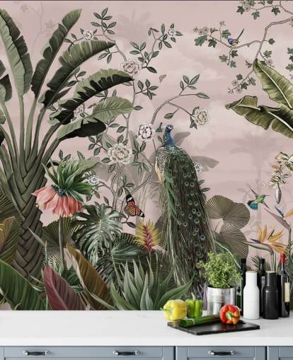 lyserødt tropisk tapetmaleri kaldet Tropical Forest Peacock Pink på Wallsauce til soveværelser og stuer lyserødt tropisk tapetmaleri kaldet Tropical Forest Peacock Pink på Wallsauce til soveværelser og stuer