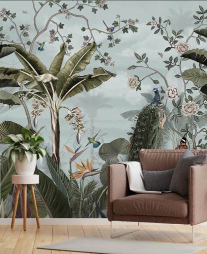 himmelblå jungel veggmaleri kalt Tropical Forest Peacock Sky Blue på Wallsauce for soverom, bad og spiserom