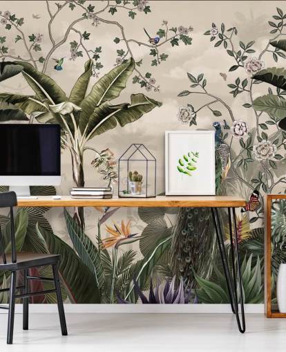 tropisk skogpåfugl tapetmaleri kalt Tropical Forest Peacock på Wallsauce for soverom og stuer