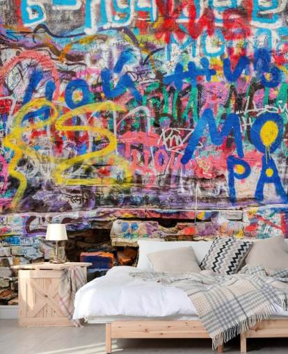 colorido mural de papel pintado de graffiti personalizado llamado Grunge Graffiti para el dormitorio de un adolescente