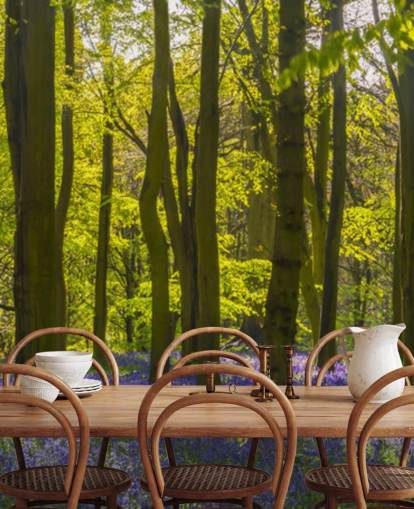 mural de papel pintado de bosque verde y morado llamado Sunlite Blue Wood para dormitorios y salones