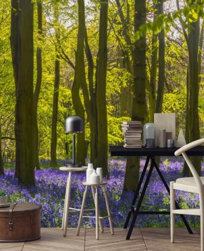 mural de papel pintado de bosque verde y morado llamado Sunlite Blue Wood para dormitorios y salones