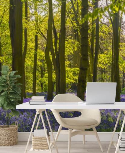 mural de papel pintado de bosque verde y morado llamado Sunlite Blue Wood para dormitorios y salones