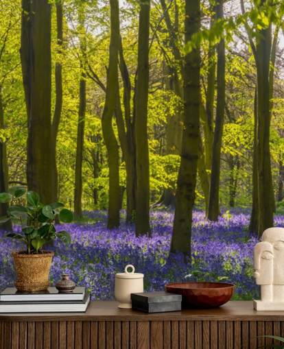 grüne und lila Waldtapete namens Sunlite Blue Wood für Schlafzimmer und Lounges grüne und lila Waldtapete namens Sunlite Blue Wood für Schlafzimmer und Lounges