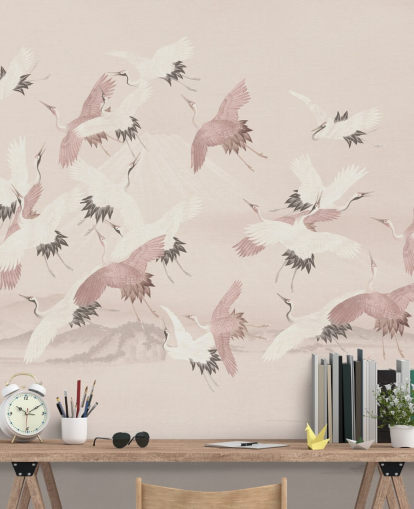 beige kraanvogel muurschildering genaamd Flying Vintage Flying Cranes van Bloomery Decor voor slaapkamers, woonkamers en gangen