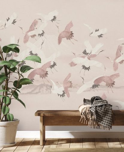 carta da parati murale beige con gru chiamata Flying Vintage Flying Cranes di Bloomery Decor per camere da letto, salotti e corridoi carta da parati murale beige con gru chiamata Flying Vintage Flying Cranes di Bloomery Decor per camere da letto, salotti e corridoi