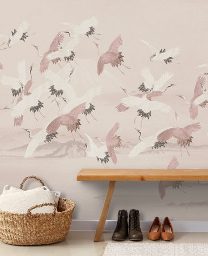 beige kran tapet veggmaleri kalt Flying Vintage Flying Cranes av Bloomery Decor for soverom, stuer og ganger