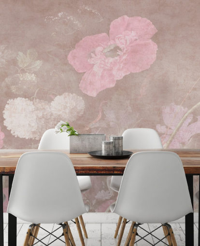 mural de papel pintado floral rosa llamado Moody Baroque Florals de Bloomery Decor para dormitorios