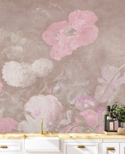 papier peint mural floral rose appelé Moody Baroque Florals par Bloomery Decor pour chambres à coucher