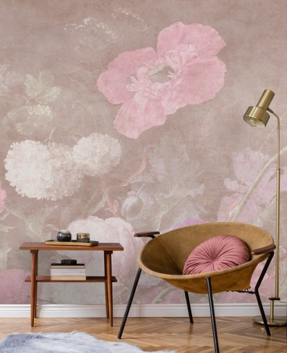 roze bloemenbehangmuurschildering genaamd Moody Baroque Florals van Bloomery Decor voor slaapkamers