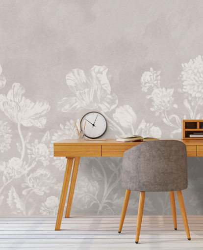 carta da parati murale floreale beige chiamata Beige Moody Florals di Bloomery Decor per camere da letto, salotti e sale da pranzo