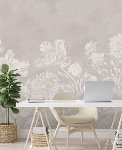 mural de papel de parede floral bege chamado Beige Moody Florals da Bloomery Decor para quartos, salas de estar e salas de jantar