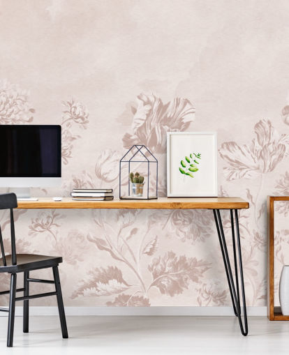 fresque murale florale rose appelée Blush Moody Florals par Bloomery Decor pour chambres à coucher