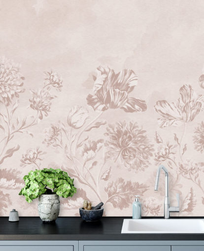 mural de pared floral rosa llamado Blush Moody Florals de Bloomery Decor para dormitorios