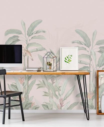 rosa djungel tapetväggmålning som heter Vintage Blush Tropical Jungle av Bloomery Decor för sovrum och vardagsrum